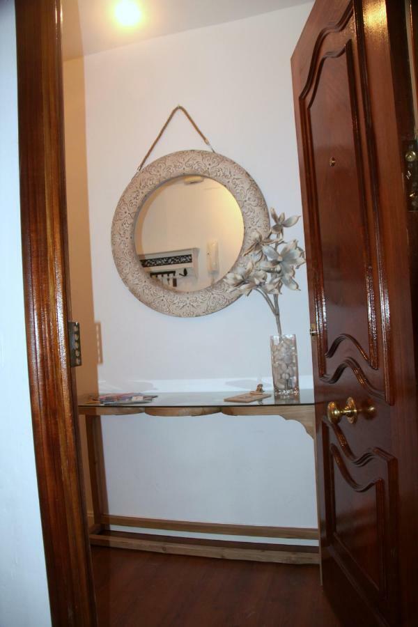 Alhondiga Center Apartment Seville Ngoại thất bức ảnh