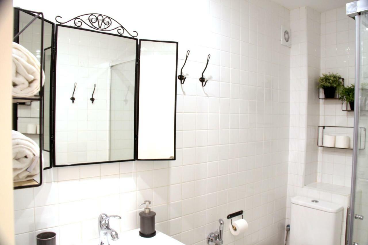 Alhondiga Center Apartment Seville Ngoại thất bức ảnh