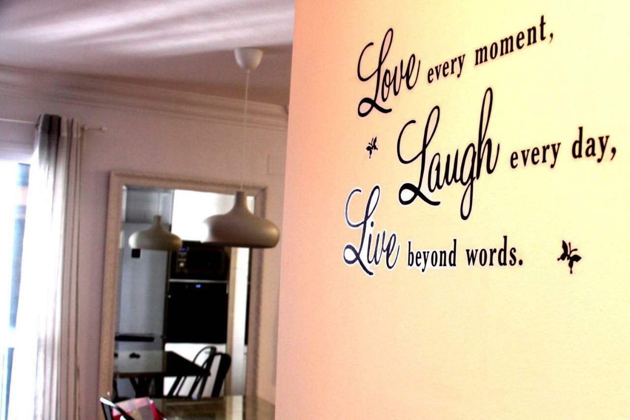 Alhondiga Center Apartment Seville Ngoại thất bức ảnh