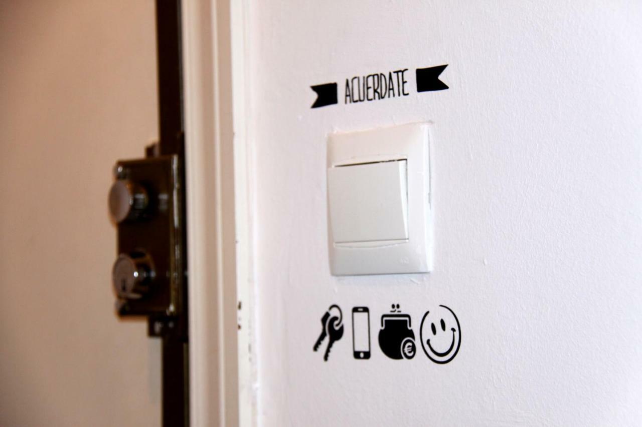 Alhondiga Center Apartment Seville Ngoại thất bức ảnh