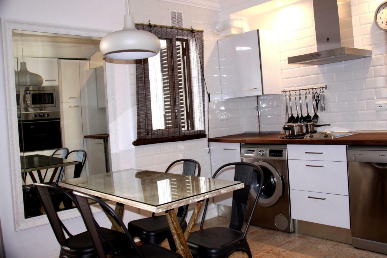 Alhondiga Center Apartment Seville Ngoại thất bức ảnh